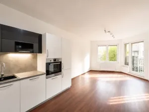 Pronájem bytu 2+kk, Praha - Hlubočepy, Hugo Haase, 51 m2