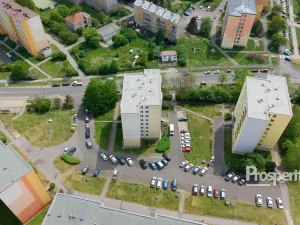 Prodej bytu 3+1, Ústí nad Labem - Krásné Březno, Neštěmická, 74 m2