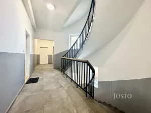 Pronájem bytu 2+kk, Děčín, Plzeňská, 47 m2