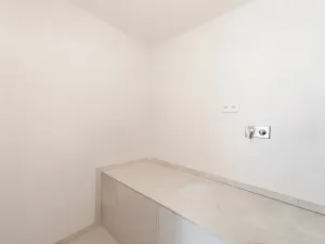 Prodej bytu 2+kk, Praha - Košíře, Naskové, 117 m2