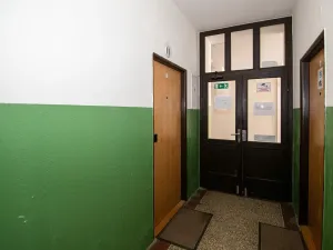 Pronájem obchodního prostoru, Praha - Žižkov, Sudoměřská, 104 m2