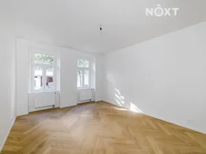 Prodej bytu 2+kk, Praha - Vinohrady, Velehradská, 43 m2