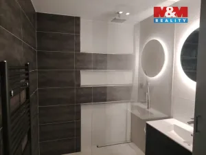Prodej bytu 2+kk, Praha, Na Maninách, 43 m2