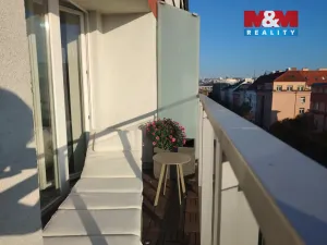 Prodej bytu 2+kk, Praha, Na Maninách, 43 m2