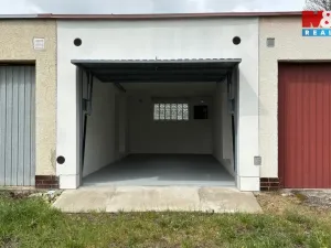 Pronájem garáže, Svitavy - Lány, 18 m2