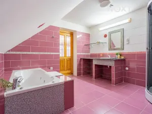 Prodej rodinného domu, Horní Stropnice, 360 m2