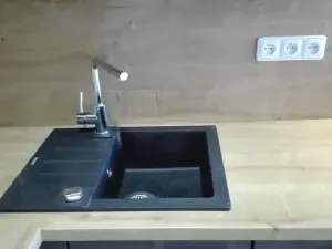 Pronájem bytu 2+kk, Králův Dvůr, Nad Stadionem, 42 m2