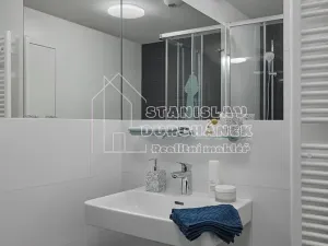 Pronájem bytu 1+kk, Praha - Střížkov, Střížkovská, 42 m2