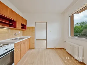 Pronájem bytu 1+1, Sezimovo Ústí, Dukelská, 32 m2