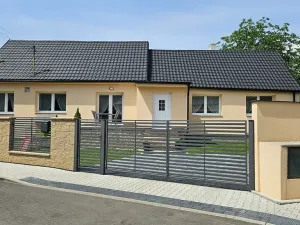 Prodej rodinného domu, Unhošť, Tyršovo náměstí, 93 m2