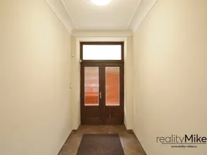 Pronájem bytu 2+kk, Liberec, Riegrova, 55 m2
