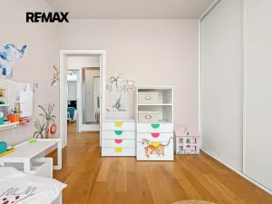 Pronájem bytu 3+kk, Praha - Hrdlořezy, Učňovská, 71 m2