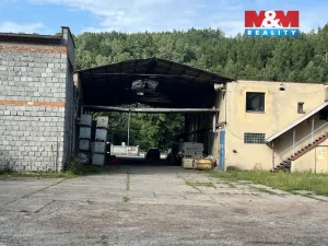 Pronájem skladu, Suchovršice, 1100 m2