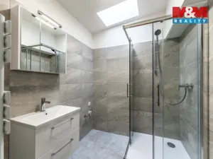 Pronájem bytu 1+kk, Praha - Vysočany, Novovysočanská, 38 m2