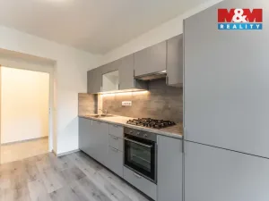 Pronájem bytu 1+kk, Praha - Vysočany, Novovysočanská, 38 m2