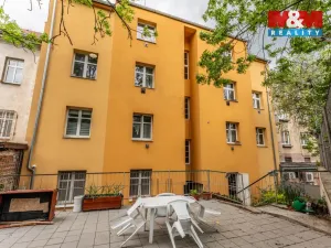 Pronájem bytu 1+kk, Praha - Vysočany, Novovysočanská, 38 m2