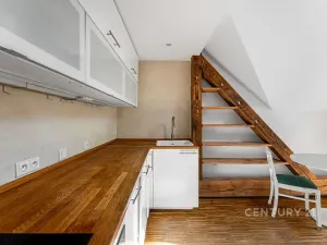 Prodej bytu 1+kk, Praha - Bohnice, V Zámcích, 35 m2
