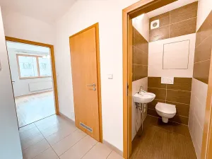 Pronájem bytu 2+kk, Praha - Vršovice, Pod stupni, 60 m2