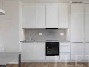 Pronájem bytu 1+kk, Praha - Kamýk, Hodkovická, 31 m2