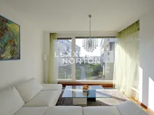 Pronájem bytu 1+kk, Praha - Vinohrady, Italská, 57 m2