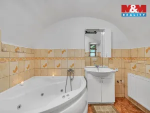Prodej rodinného domu, Úpice, Poděbradova, 141 m2
