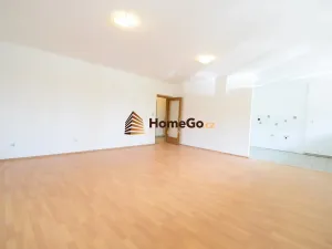 Pronájem bytu 1+kk, Praha - Troja, K Haltýři, 55 m2