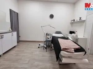 Pronájem obchodního prostoru, Český Těšín, Kysucká, 28 m2
