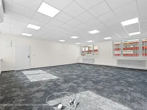 Pronájem kanceláře, Praha - Modřany, Barrandova, 19 m2