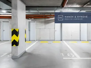 Pronájem bytu 2+kk, Brno, Mojmírovo náměstí, 44 m2