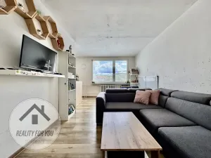 Prodej bytu 3+1, Slaný, Pražská, 71 m2