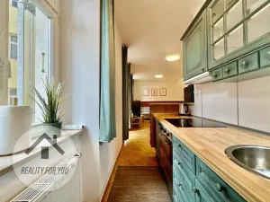 Pronájem bytu 1+kk, Praha - Smíchov, Mozartova, 44 m2