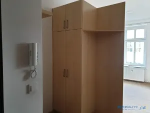 Prodej bytu 1+kk, Náchod, Komenského, 26 m2