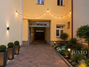 Pronájem kanceláře, Písek, Sedláčkova, 110 m2