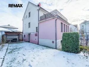 Prodej rodinného domu, Kolín, Zborovská, 180 m2