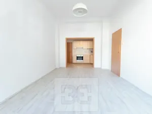 Pronájem bytu 2+kk, Praha - Vršovice, Rybalkova, 47 m2