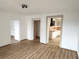 Pronájem bytu 2+1, Strakonice - Strakonice I, Husova, 61 m2