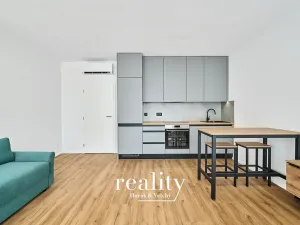 Pronájem bytu 1+kk, Znojmo, Jarošova, 37 m2