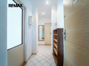 Pronájem bytu 3+1, Praha - Břevnov, Junácká, 75 m2