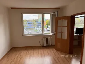 Pronájem bytu 2+kk, Bílina, Sídliště Za Chlumem, 35 m2