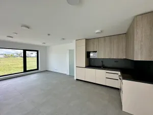 Pronájem bytu 3+kk, Mladá Boleslav - Chrást, 73 m2
