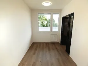 Prodej bytu 2+kk, Praha - Lhotka, Jílovská, 40 m2