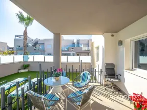 Prodej bytu 3+kk, Torrevieja, Španělsko, 76 m2