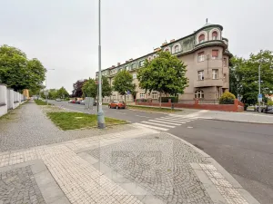 Pronájem bytu 2+1, Praha - Hradčany, Na valech, 79 m2