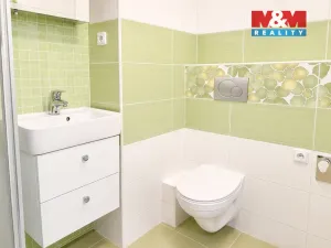 Pronájem bytu 1+kk, Hradec Králové - Slezské Předměstí, Třebechovická, 35 m2