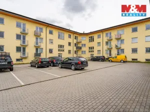 Prodej bytu 1+1, Dačice - Dačice IV, Nivy, 39 m2