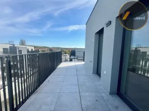 Prodej bytu 2+kk, Kladno, Ke křížku, 53 m2