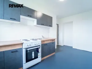 Prodej bytu 2+1, Chocerady, 69 m2