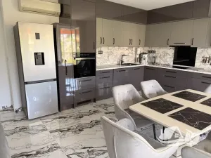 Prodej bytu 3+kk, Nesebar, Bulharsko, 84 m2