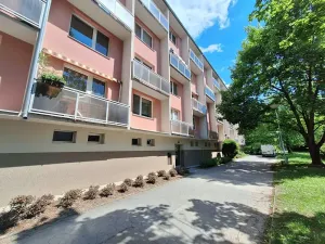 Pronájem bytu 3+1, Brno, Řezáčova, 85 m2
