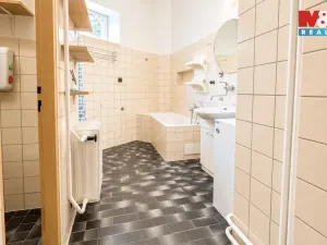 Prodej bytu 3+1, Uničov, Sadová, 78 m2